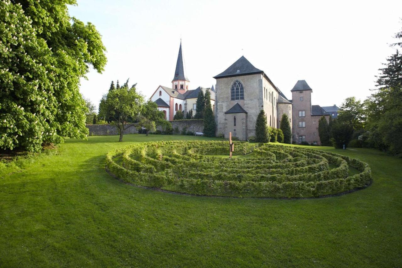 Kloster Steinfeld Gaestehaus Kall Exterior foto
